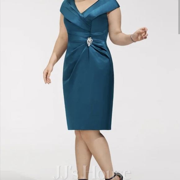 Brian BAILEY Elegant Burgundy Dress 100% SILK - Picture 9 of 9